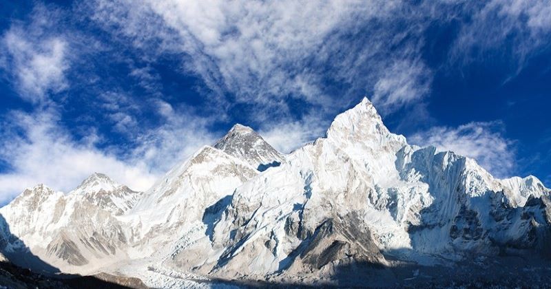 Độ cao đỉnh Everest có bị thay đổi không